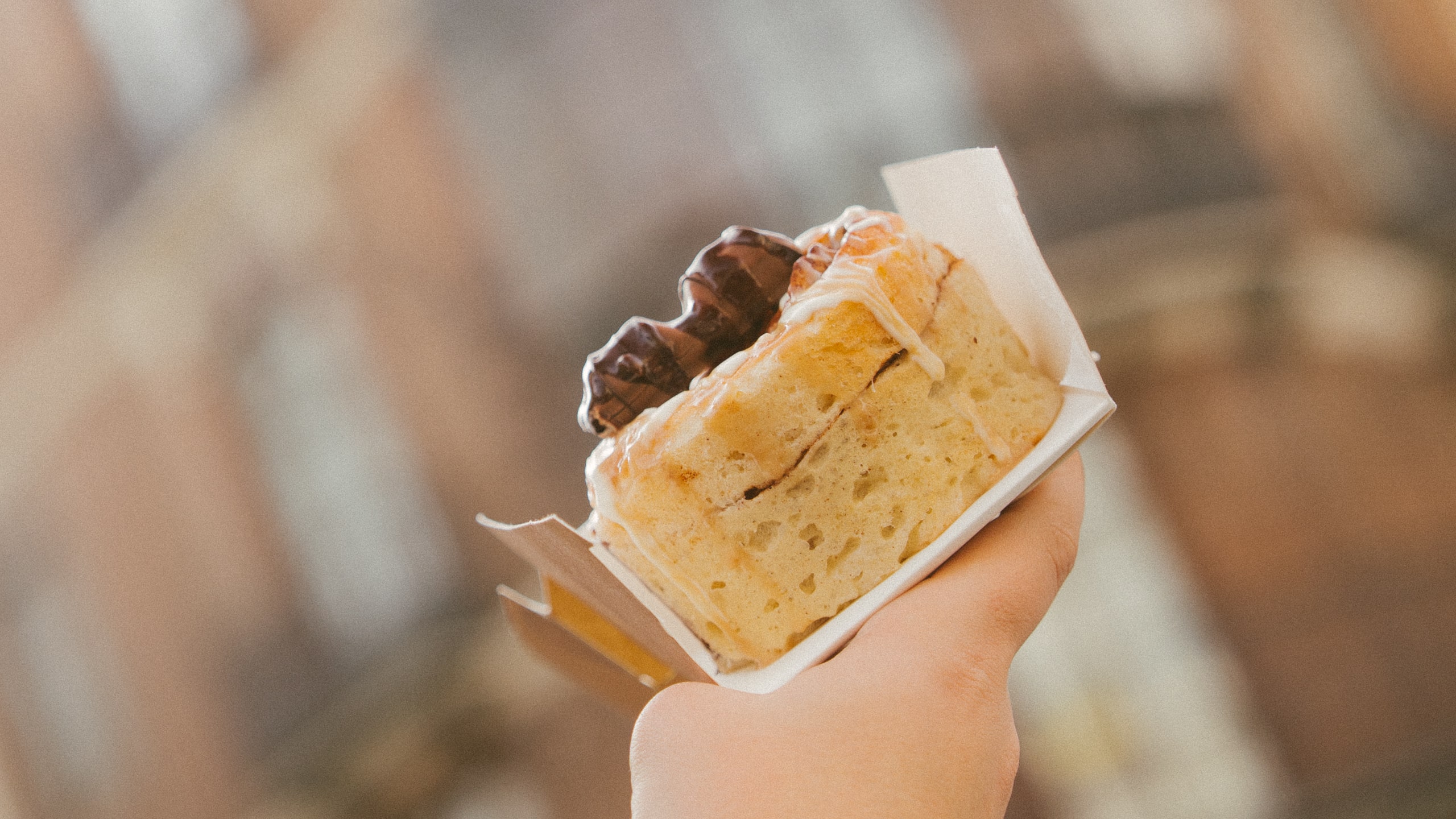 mano al rollo, marzo 2025